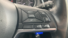 Nissan Qashqai 1.3 DiG-T Acenta Premium 5dr Petrol Hatchback